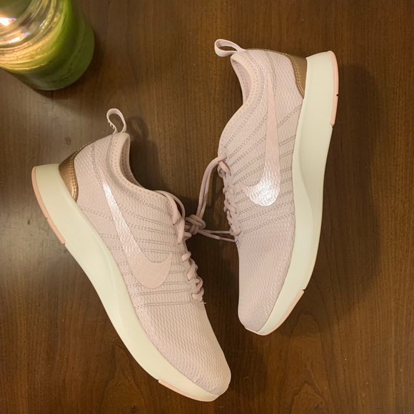 Nike Shoes - NEW Nike Dualtone Racer Shoe w/ box